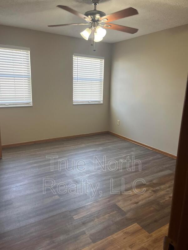 Foto del edificio - 2577 Sandbury Blvd