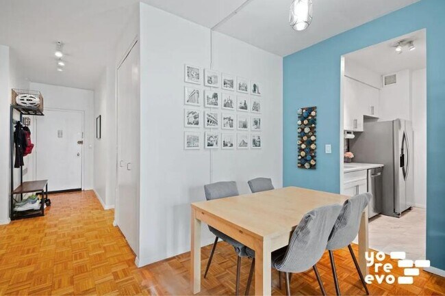 Building Photo - 2 bedroom in New York NY 10280