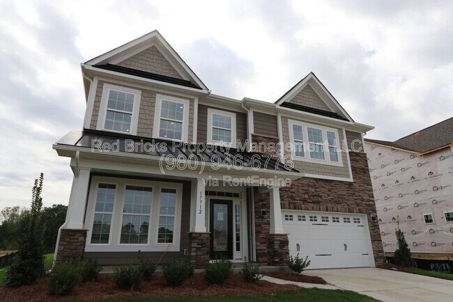 Building Photo - 17712 Summers Walk Blvd