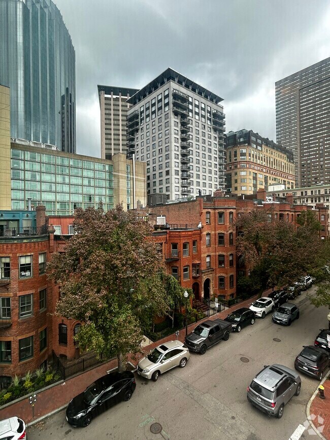 Building Photo - 86 Saint Botolph St