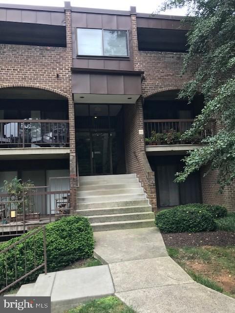 Foto principal - 11232 Chestnut Grove Square