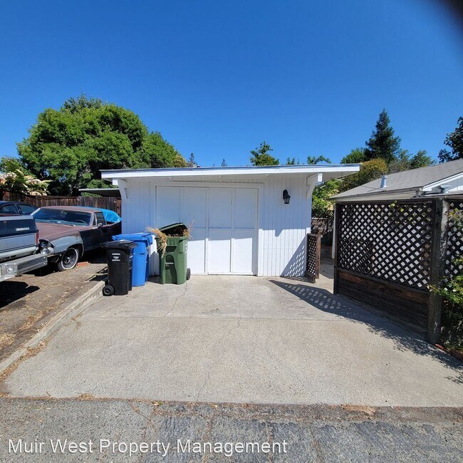 Foto del edificio - 1 br, 1 bath House - 2379 Buena Vista Ave