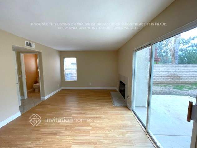 Foto del edificio - 9881 Whitewater Rd