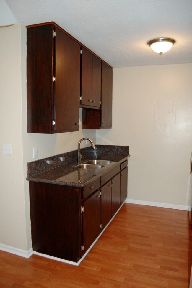 Foto del interior - Marydale Lakeview Apartments