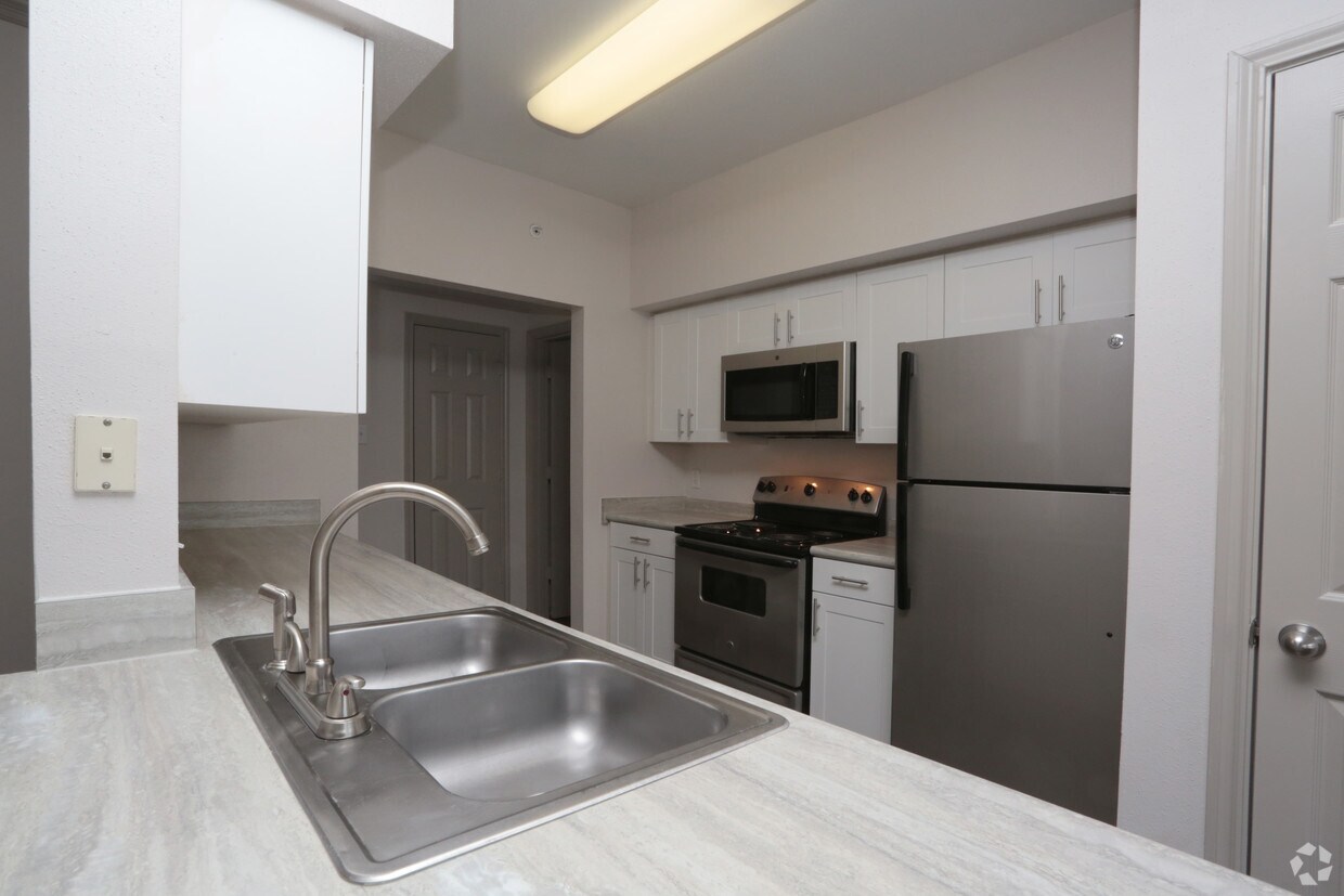 The Palms at Clear Lake Apartments Houston, TX