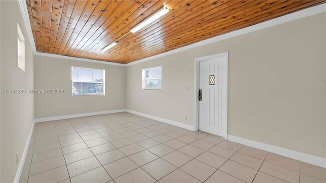 Foto del edificio - 5225 Mayo St