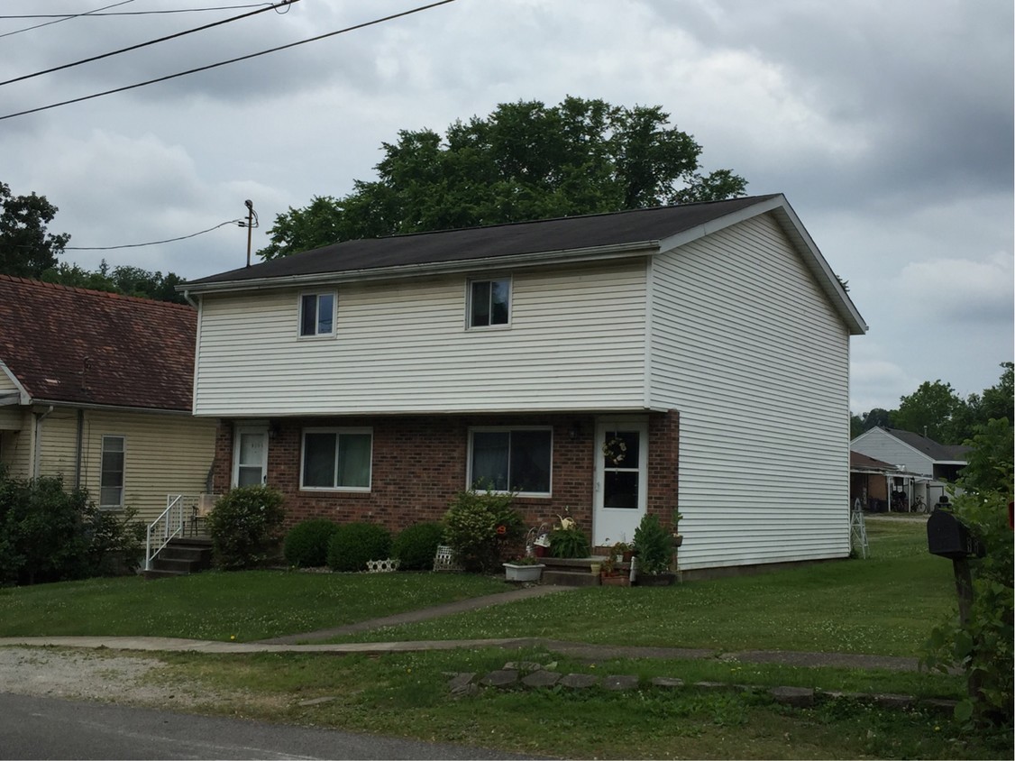 Primary Photo - 910 Tygart St