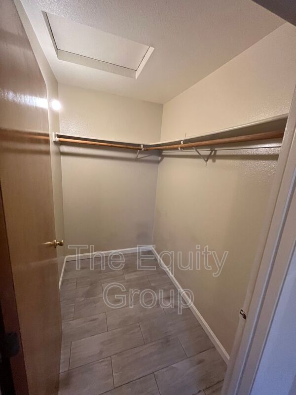 62 N Villa St Unit 10, Porterville, CA 93257 Condo for Rent in