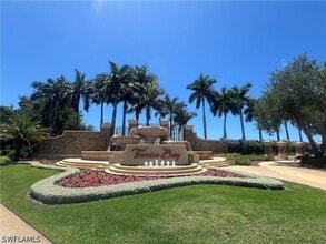 Building Photo - 9727 Acqua Ct