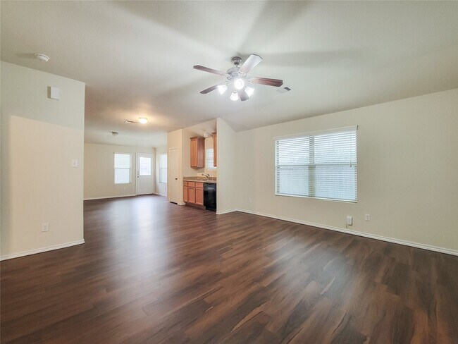 Foto del edificio - 828 Katydid Ct