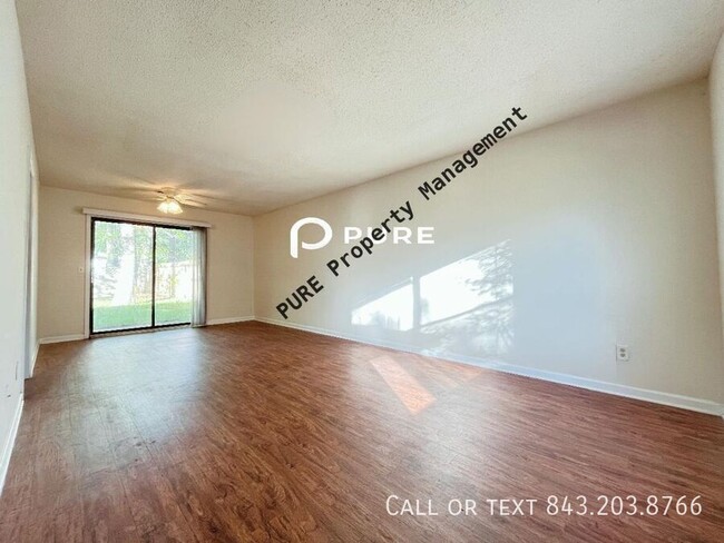 Building Photo - 105 Scaup Ct