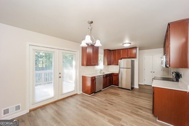 Building Photo - 4141 Macduff Dr