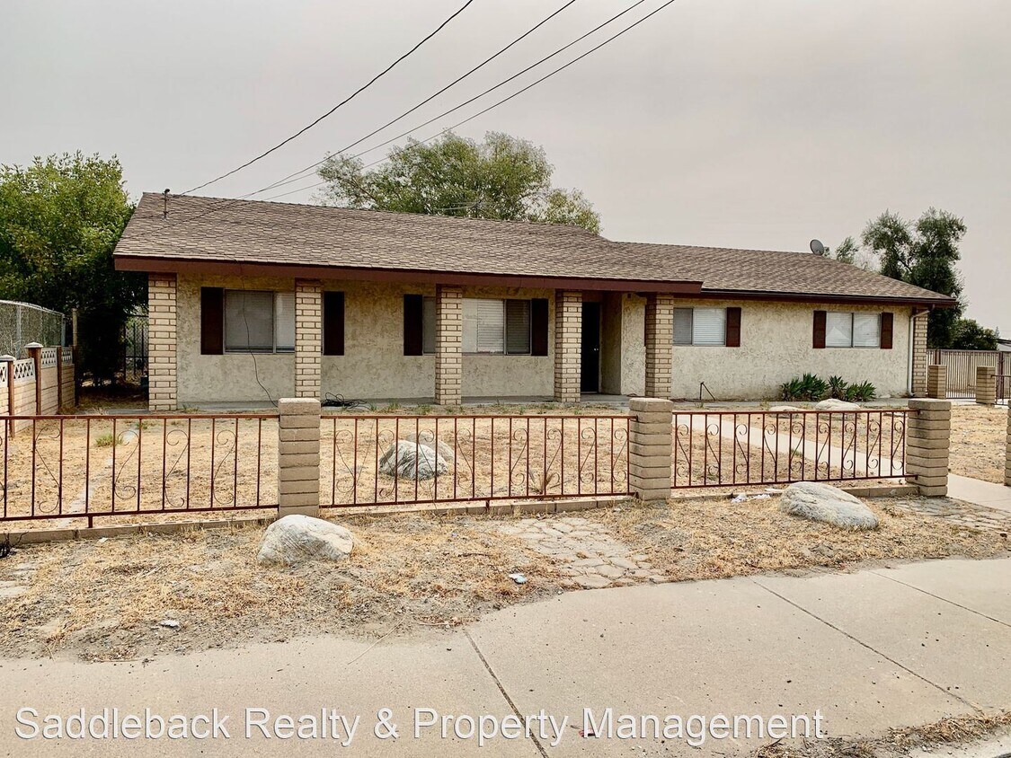 Primary Photo - 3 br, 2 bath House - 9945 Alder Ave.