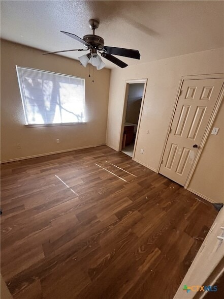 Foto del edificio - 828 Sagewood Trail