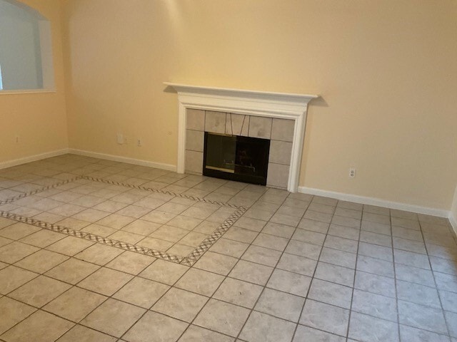 Building Photo - 17911 Scenic Oaks Dr