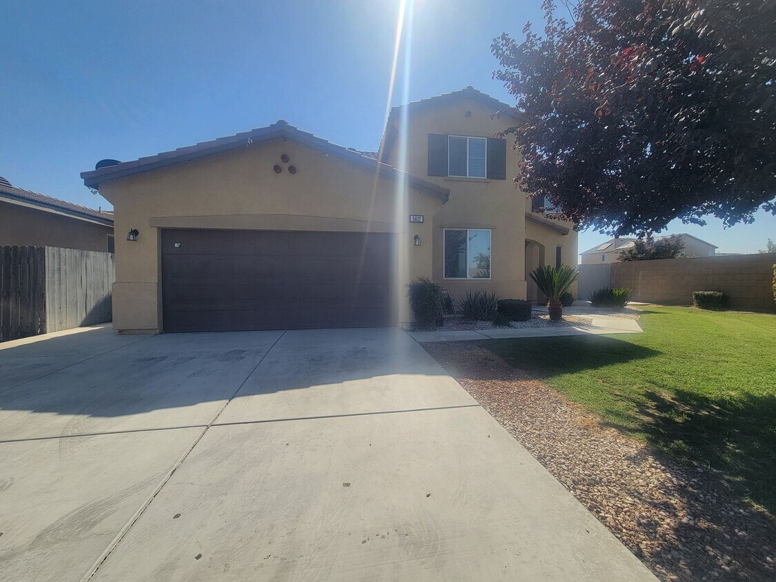 5617 Millington Ave, Bakersfield, CA 93313 House Rental in