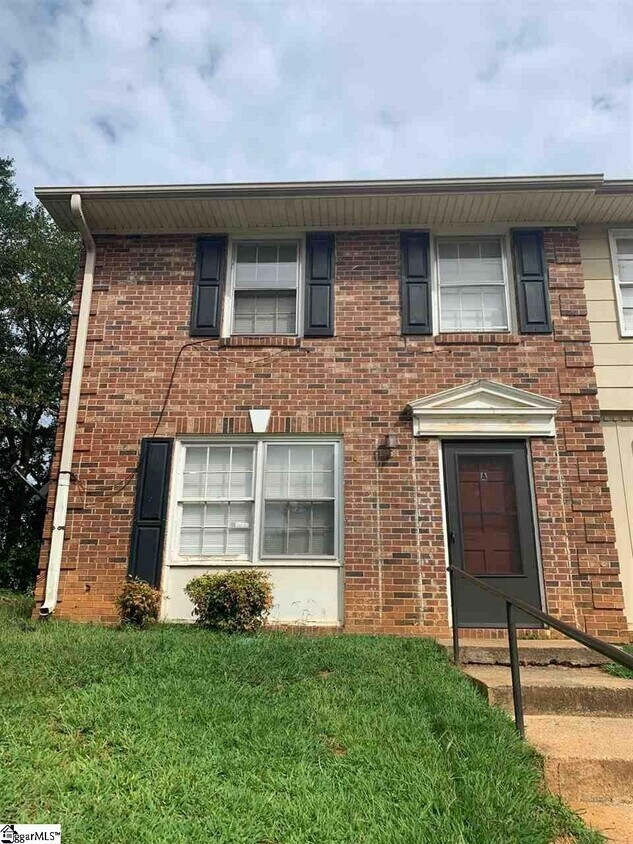 Foto principal - 6526 White Horse Rd