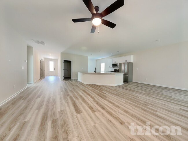 Foto del edificio - 3744 Saddle Bag Ct