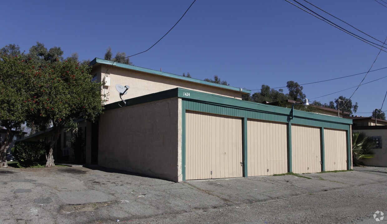 Building Photo - 1424 Randy St