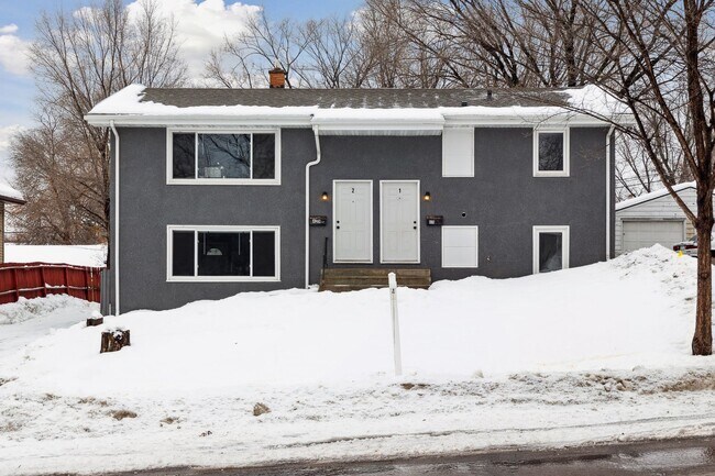 Foto del edificio - 439 Arlington Ave E