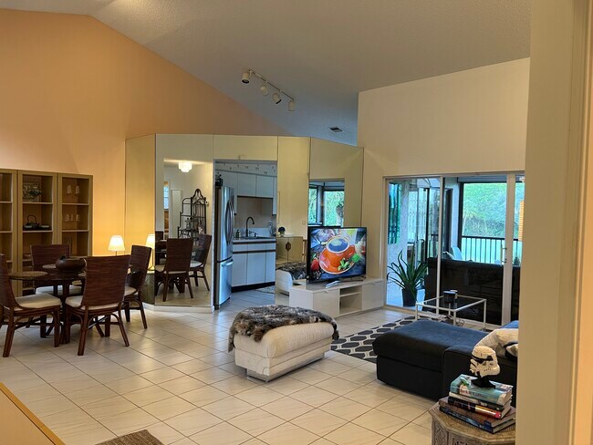 living room - 17348 Boca Club Blvd