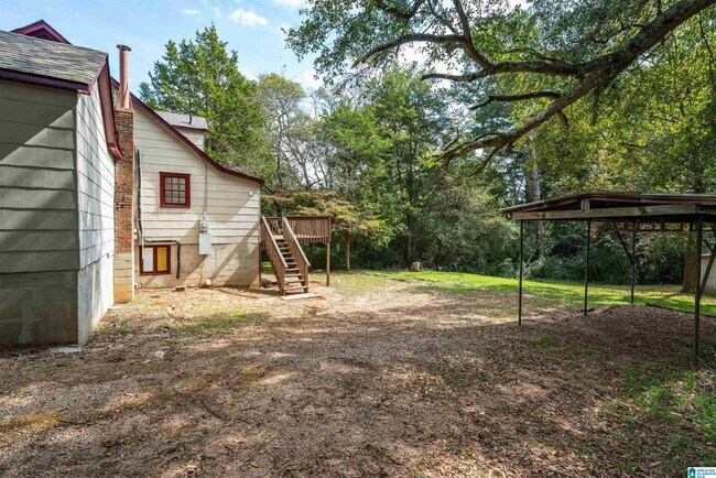 Building Photo - 2919 Allison-Bonnett Memorial Dr