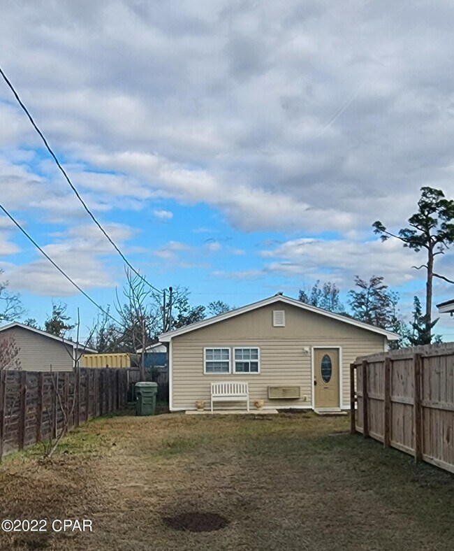 811A Virginia Ave, Lynn Haven, FL 32444 House Rental in Lynn Haven
