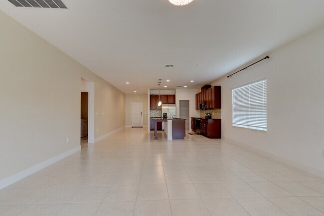 Foto del edificio - 5563 Estero Loop
