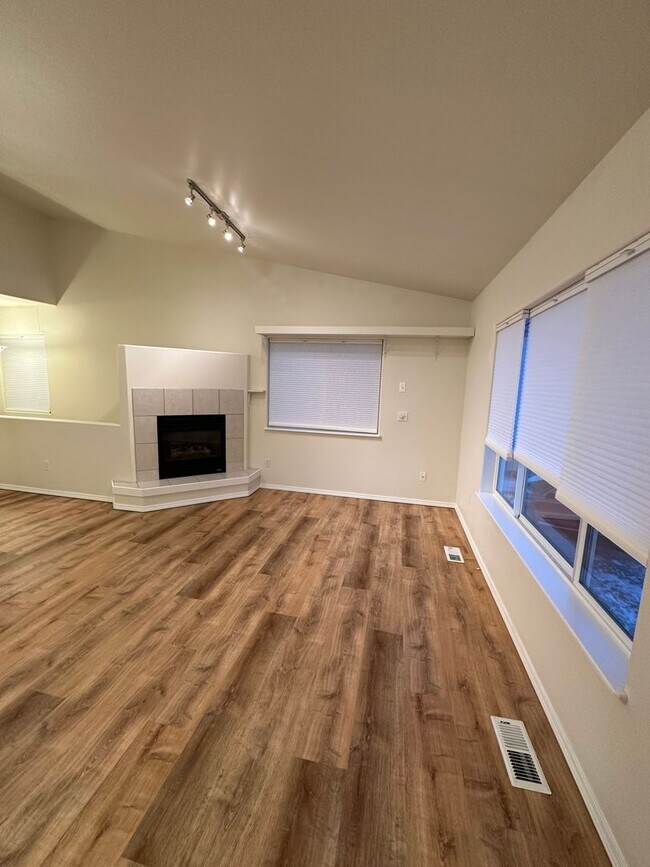 Foto del edificio - 13748 Fire Creek Trail Dr