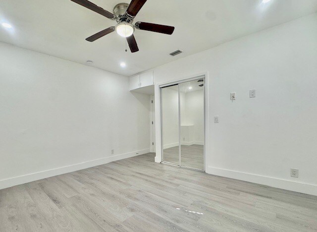 Foto del edificio - YOUNG CIRCLE APTS