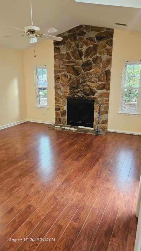 Building Photo - 451 Redbud Ct