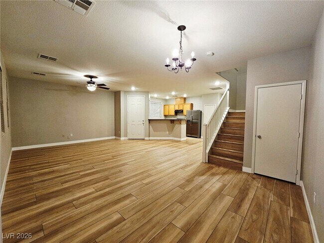 Foto del edificio - 3924 Sweet Pine St