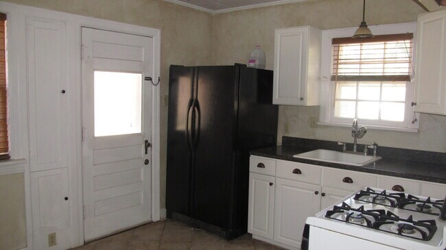 Foto del edificio - NOW PRE-LEASING-AVAILABLE LATE MAY