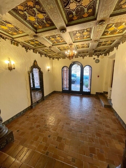 Foto del edificio - 2160 Leavenworth St