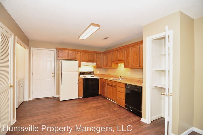 Building Photo - 4437 Torrance Dr NW