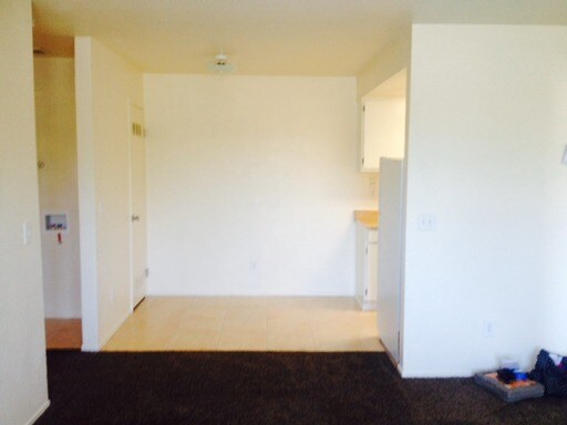 Building Photo - 2789 Meadowview Rd