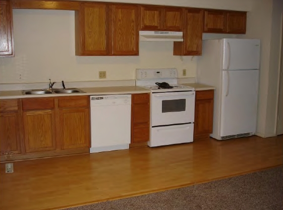  - 212-214 S Fort Ave