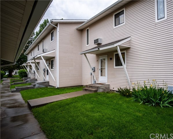 Primary Photo - 3285 Canyon Dr