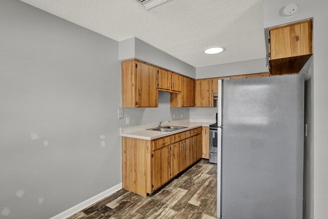 Building Photo - ***Cozy 1 Bedroom Apartment in Orange City