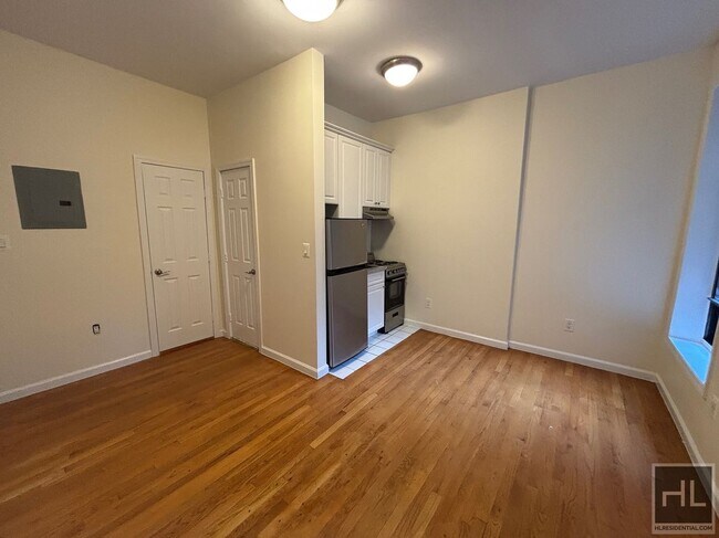 Foto del edificio - WEST 72 STREET