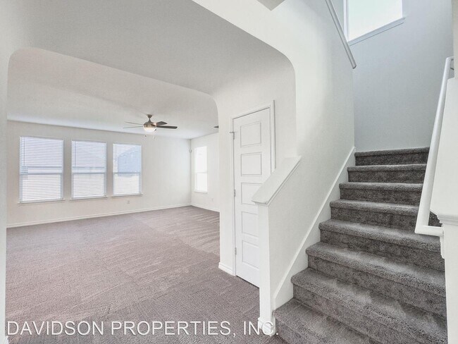 Foto del edificio - 4 br, 2 bath House - 440 Sunrise Park