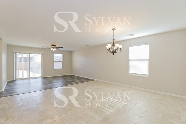 Building Photo - Come view this charming home