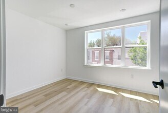 Building Photo - 2329 Ellsworth St