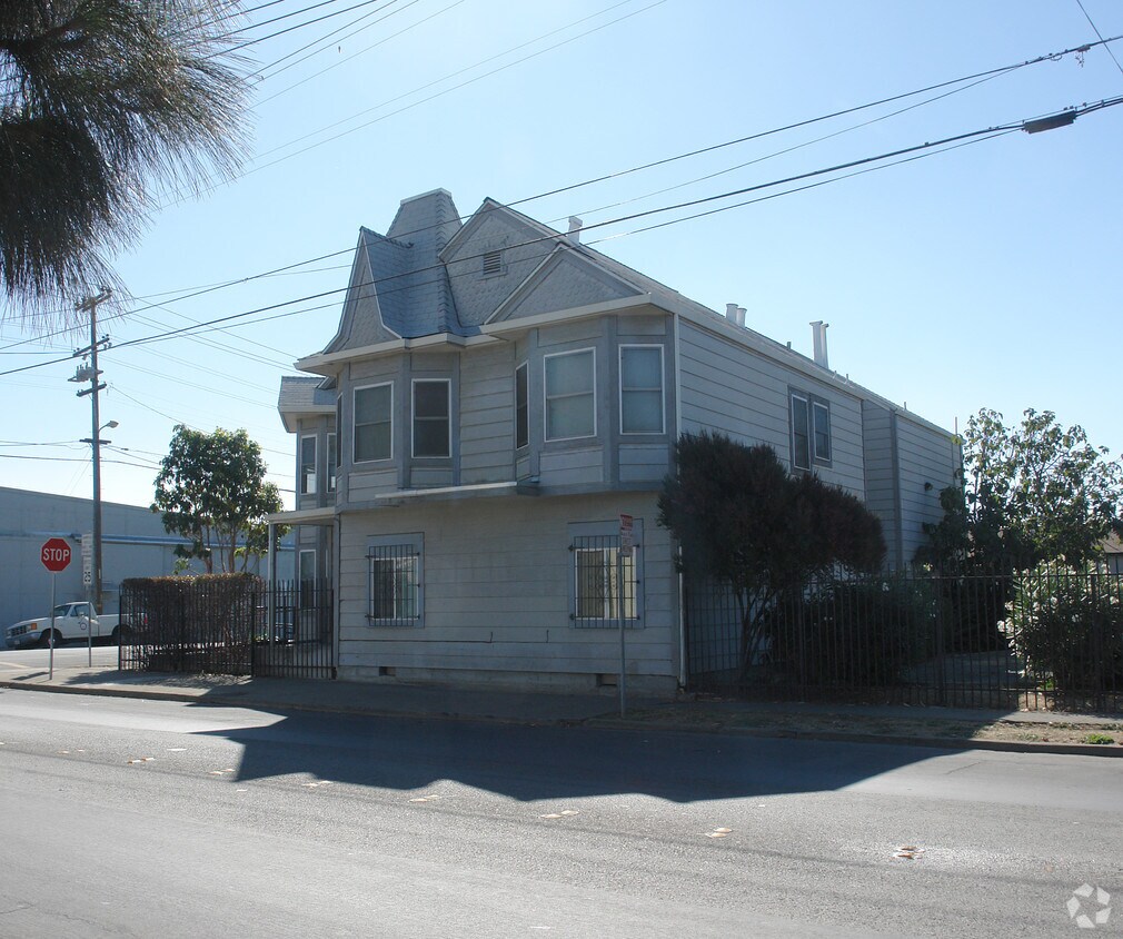 Building Photo - 534 Ohio Ave