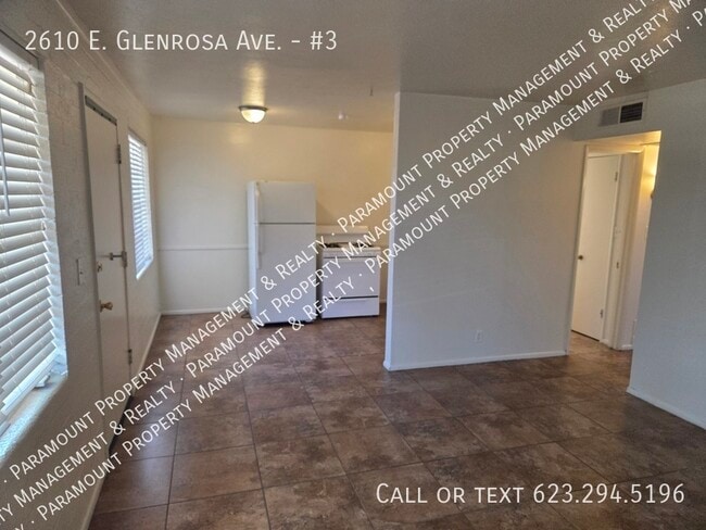 Building Photo - 2610 E Glenrosa Ave