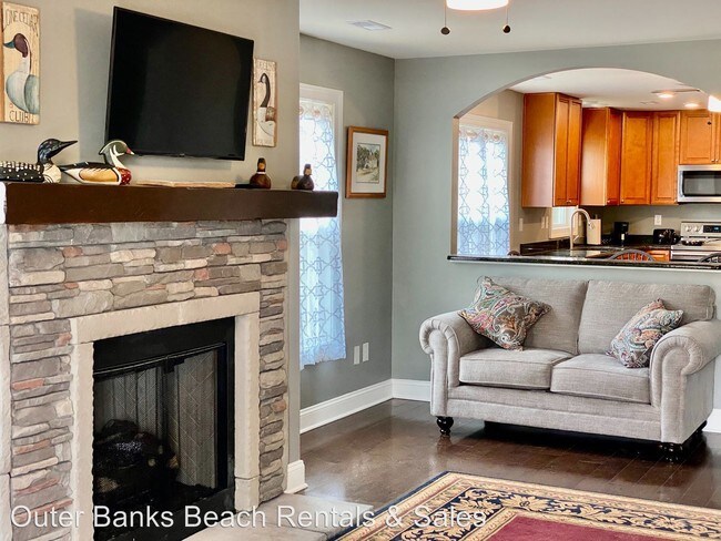 Building Photo - 3 br, 2 bath House - 630 Grebe Ct.