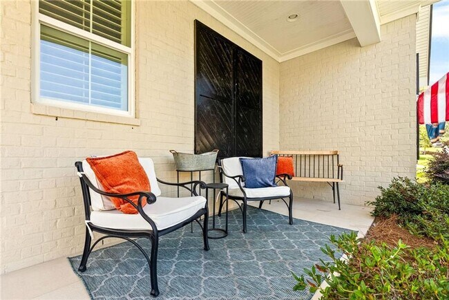 Foto del edificio - Spacious 4BR Home Near Auburn University –...