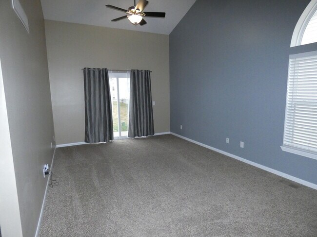 Building Photo - Great property in The Villages at Barringt...