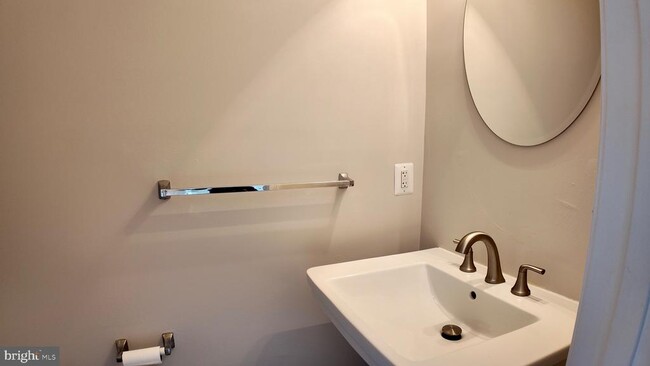 Building Photo - 9963 Fragrant Lilies Way