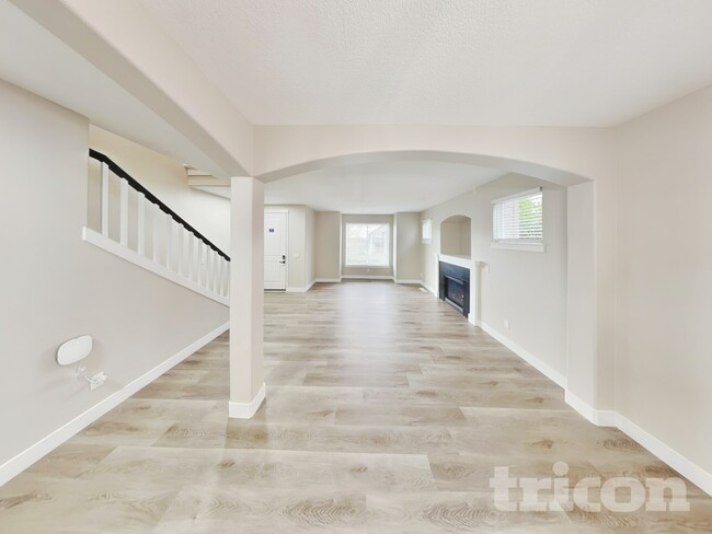 Building Photo - 14657 SE Natalya St